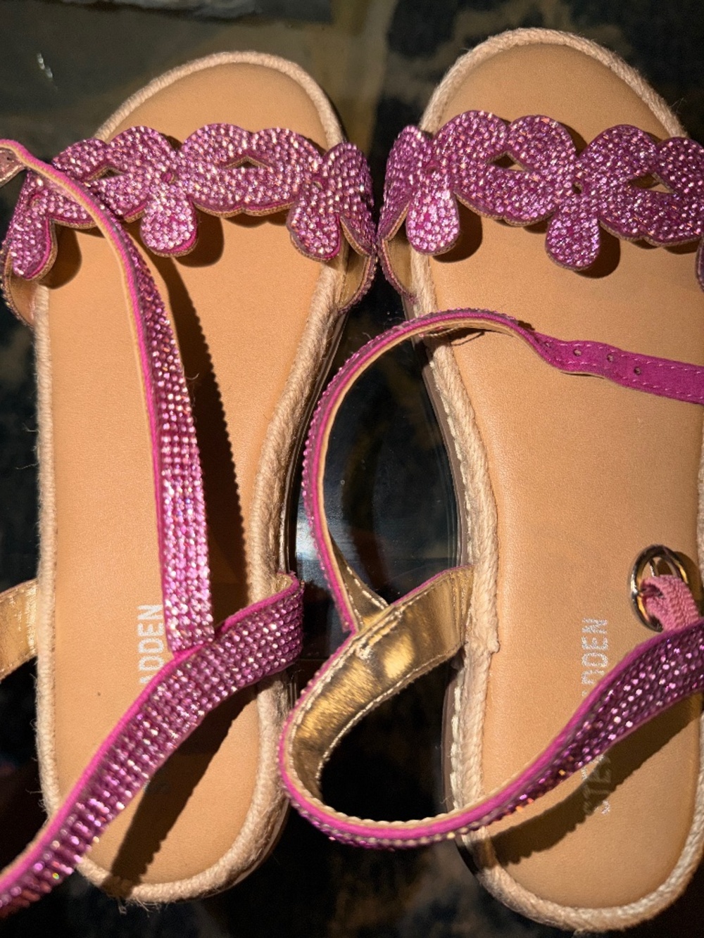 Steve Madden little girls’ sandals